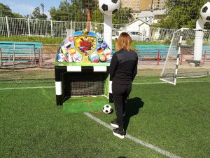 Корпоративный спортивный праздник организовала компания "ФутболФест" на стадионе им.Мягкова