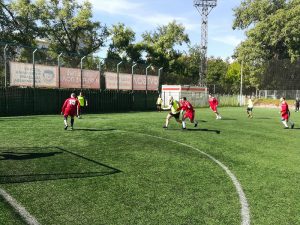 Корпоративный спортивный праздник организовала компания "ФутболФест" на стадионе им.Мягкова